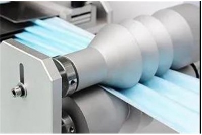 從口罩機鏈輪養(yǎng)護看精雕機保養(yǎng)