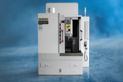 使用模具數(shù)控精雕機應(yīng)該關(guān)注那幾點