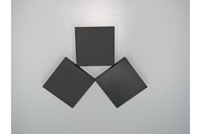 陶瓷精雕機給碳化硅陶瓷攻牙的方法