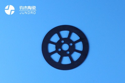 陶瓷精雕機加工碳化硅注意事項