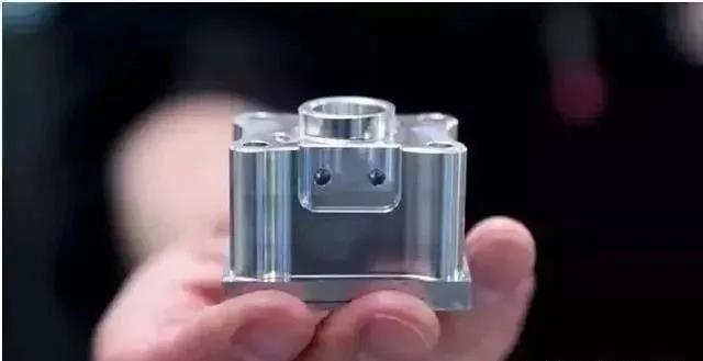 模具精雕機(jī)廠家